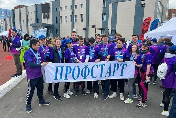 Более 400 участников «Профстарта» изучают производство и знакомятся с Норильском