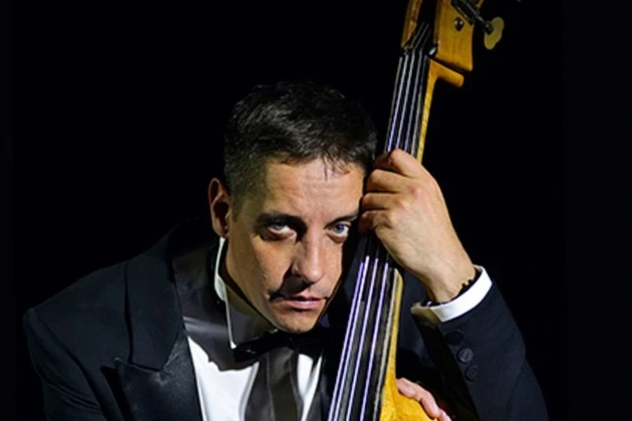 26.10 – 29.11.2026 – моноспектакль «Контрабас» (16+)