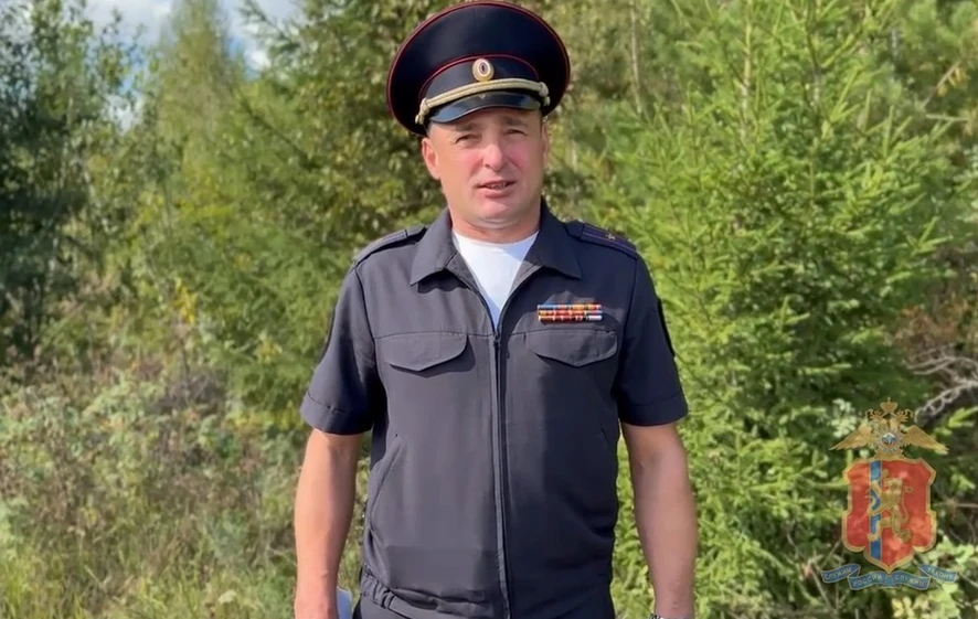 В Красноярском крае полицейский применил оружие для спасения людей от медведя