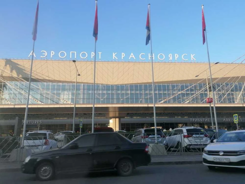 Аэропорт Красноярск готовится к масштабному обновлению парковочного комплекса