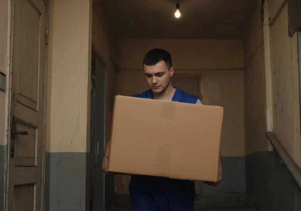 Курьеры Почты в Красноярском крае доставили отправления по весу равные киту