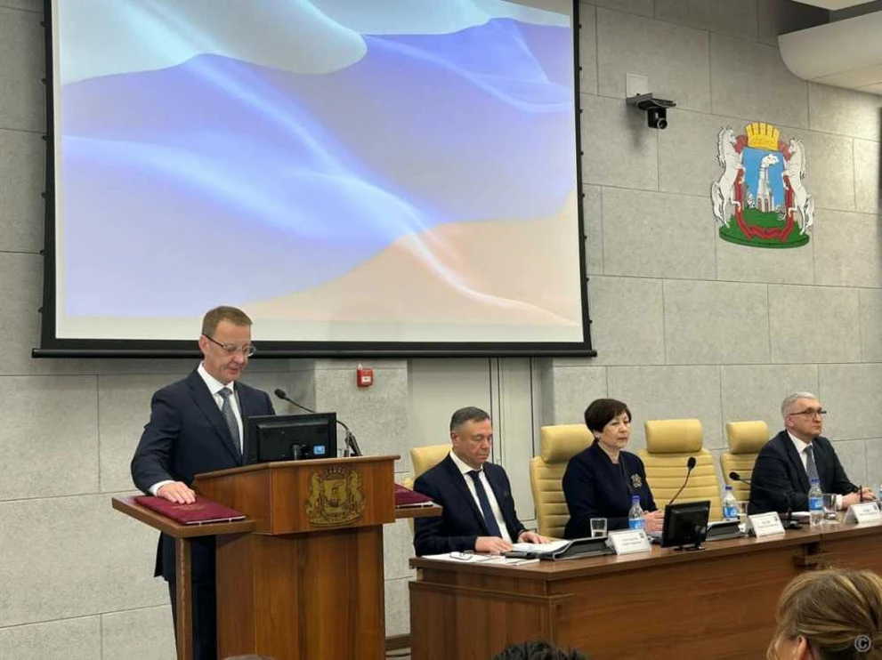 В Барнауле депутаты переизбрали главой города Вячеслава Франка  