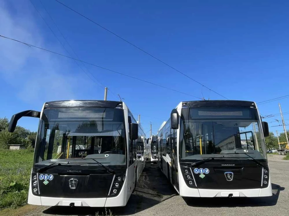 В Барнаул прибыли новые современные автобусы