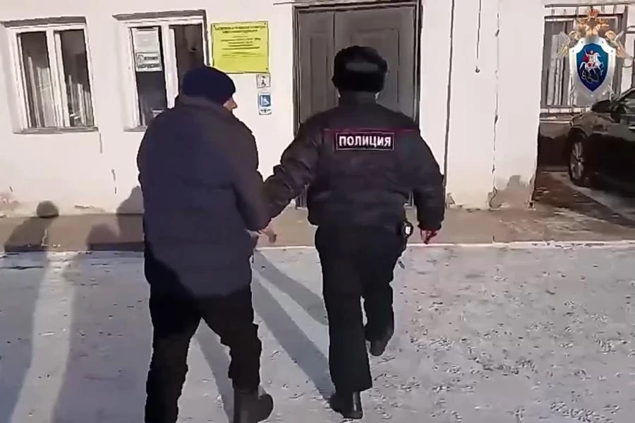 В Иркутской области осуждён мужчина, пытавшийся сжёчь бывшую жену и детей