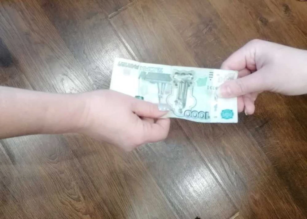 Красноярские родители рассказали, сколько денег дают детям на карманные расходы 