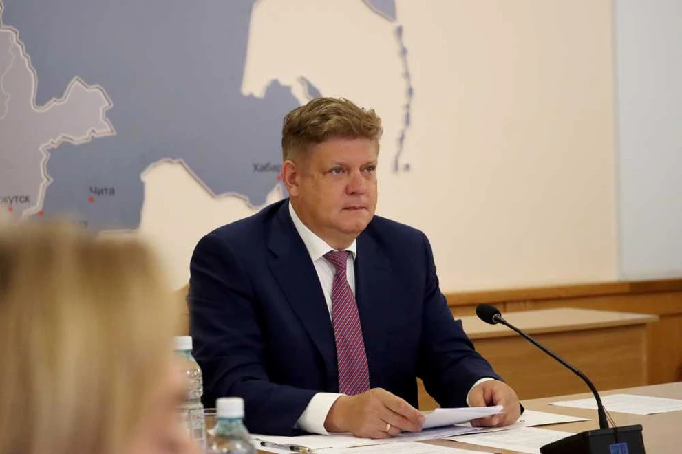Анатолий Серышев провёл совещание о ходе уборочной кампании в СФО