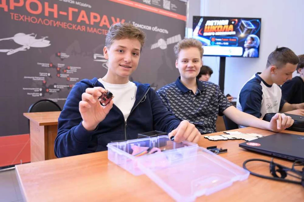  От парты до орбиты: как томские школьники готовят спутник к запуску