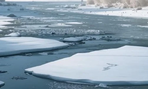 В районе Курагино Красноярского края вода в реке поднялась на 1 метр