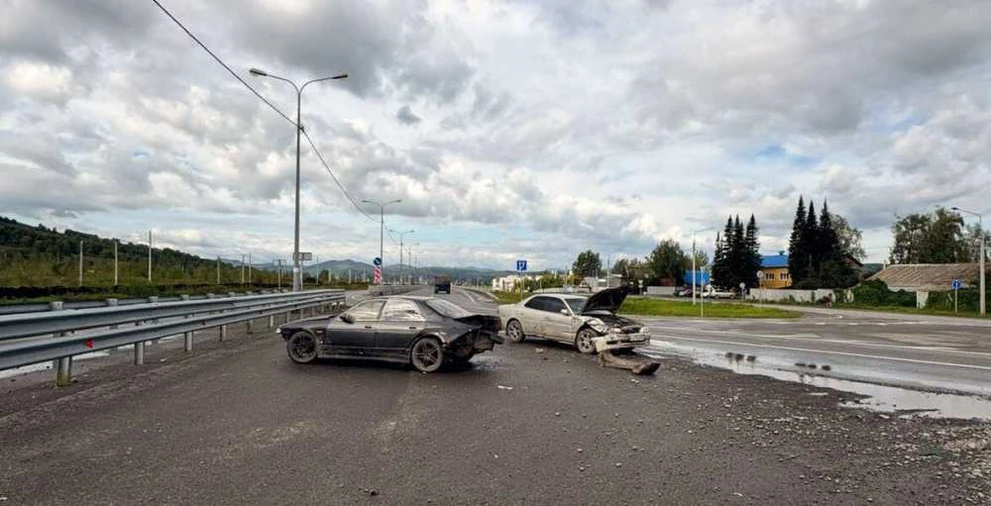 На Алтае школьница в День Знаний пострадала в ДТП