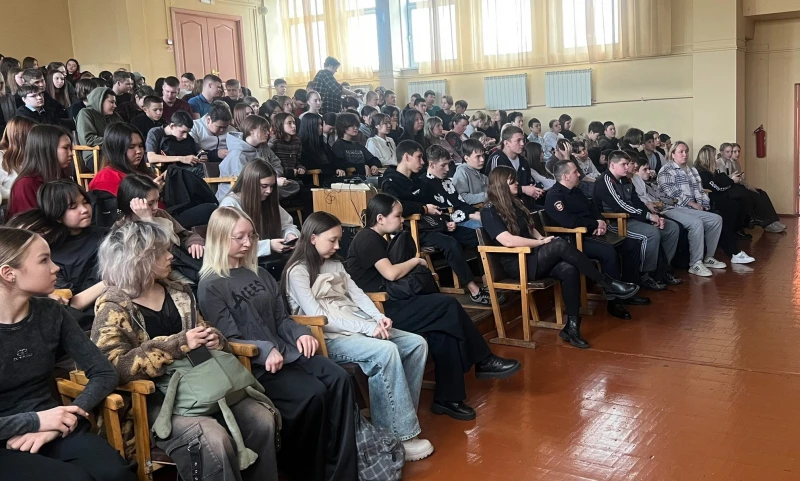 Для учеников 22 школы Абакана состоялся единый профилактический день