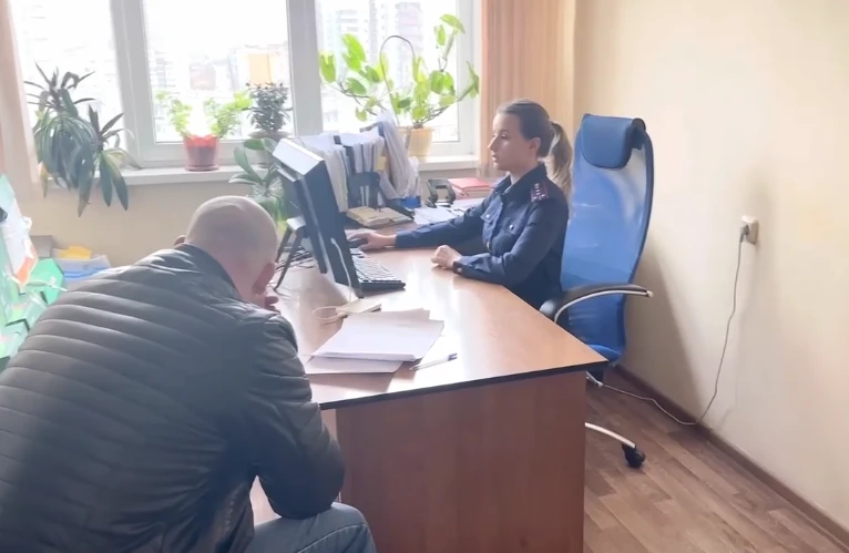 В Красноярске экс-начальник отдела УГИБДД признан виновным в получении взяток