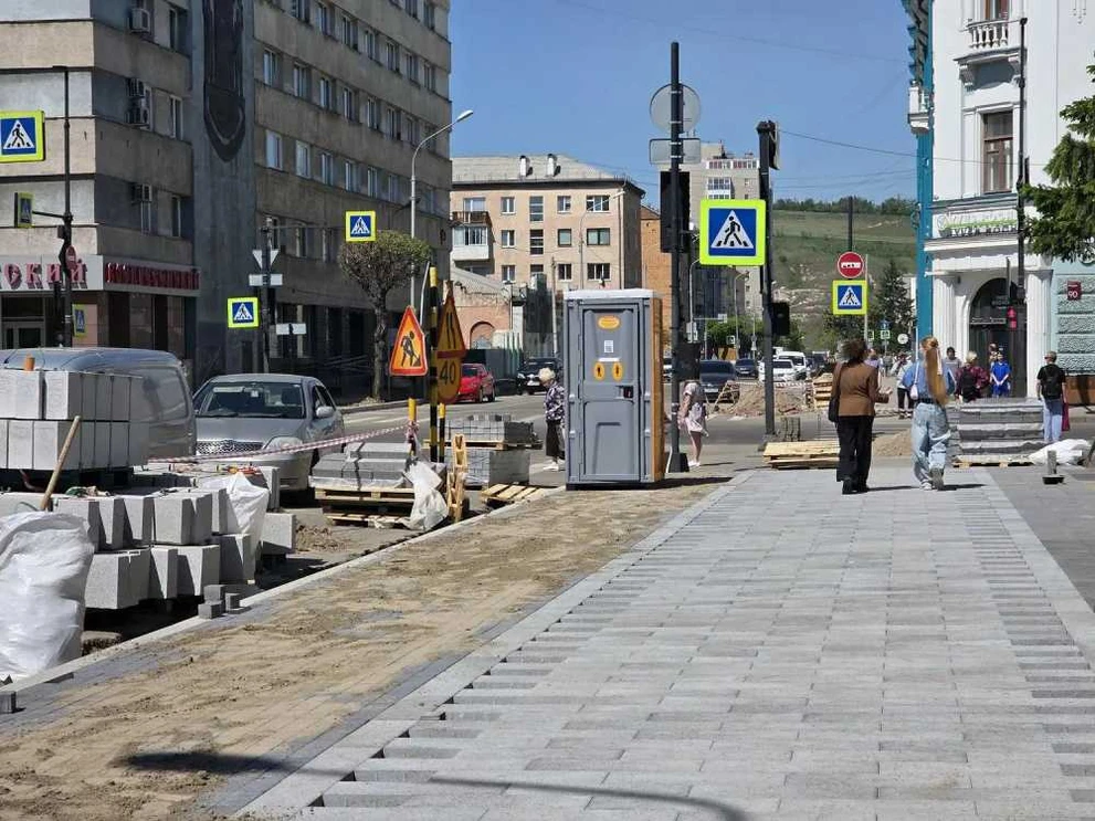 В Красноярске на улице Сурикова завершаются археологические работы 