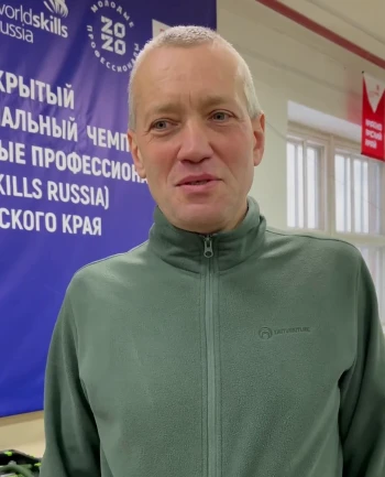 Сергей Мезинцев.png Сергей Мезинцев.png