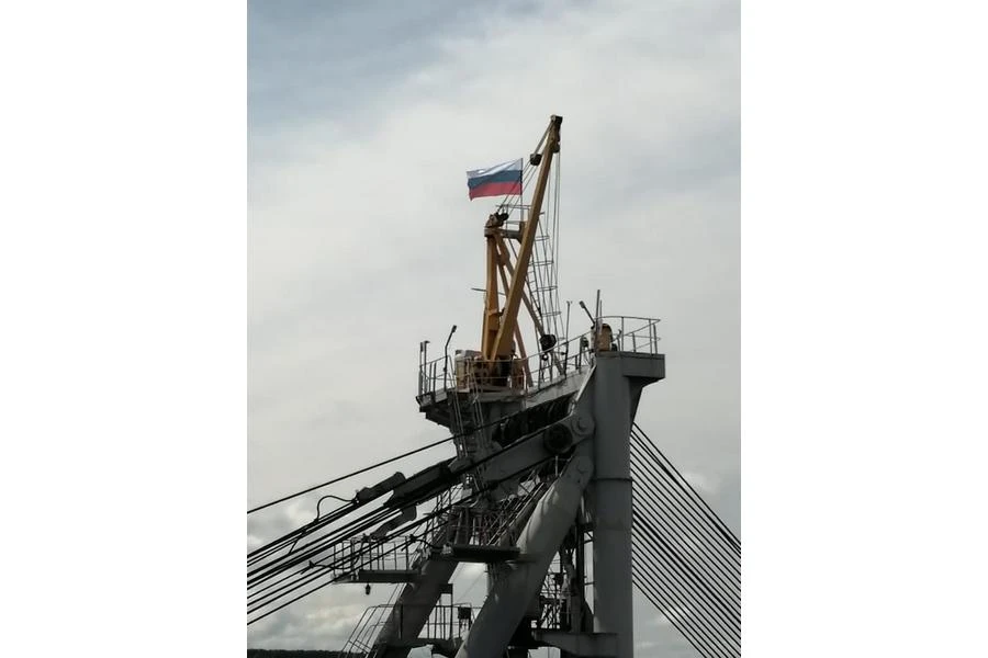 20200612-флаги россии (4).jpg