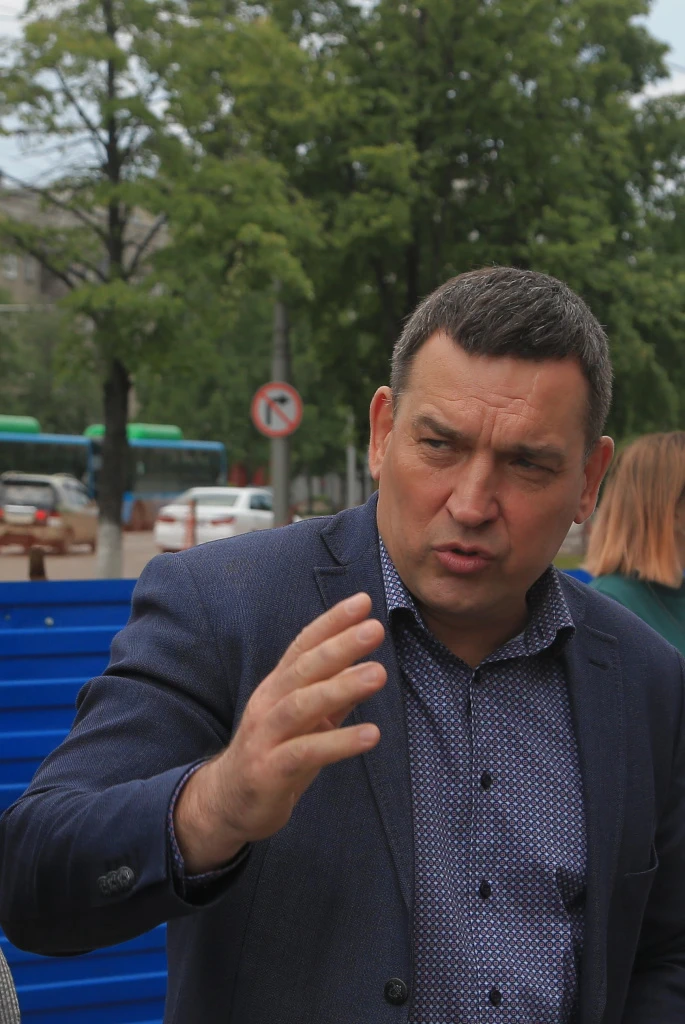 Глава Новокузнецка Сергей Кузнецов e90f4c3c9ecff65d859463672d69f61f.jpg