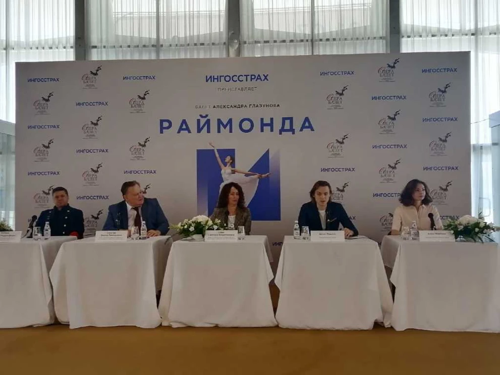 Сегодня, 30 июня, состоялась пресс-конференция с Аленой Ковалевой, Денисом Родькиным, Сергеем Бобровым, Светланой Гузий и директором Сибирского регионального центра СПАО «Ингосстрах» Виктором Силачёвым O6vbsFlxS8w.jpg