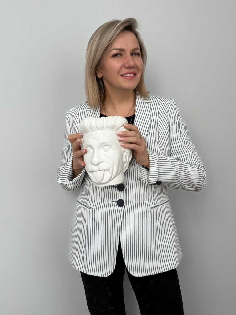 Иирна Сахорова.jpg